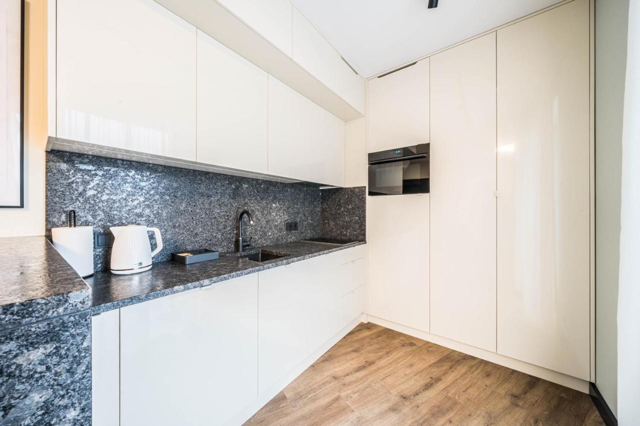 Rent Like Home - Krysiewicza 3 Poznań Buitenkant foto